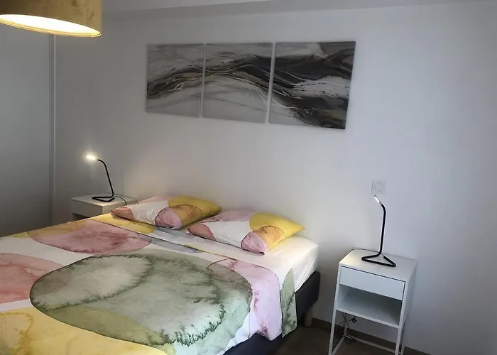 T3 66 M2 L'univers Centre-ville 2 Garage Et Terrasse *